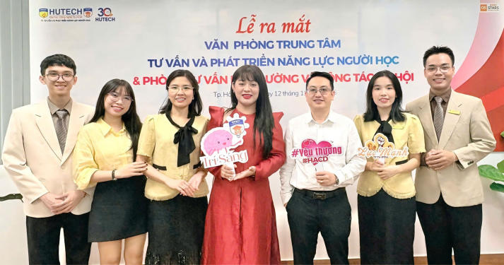 Giới thiệu về đội ngũ chuyên môn của Trung tâm Tư vấn và Phát triển Năng lực Người học 5