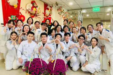 Cựu sinh viên Hồ Thị Cẩm Thi: Bản lĩnh vươn mình từ áp lực hoàn cảnh 105