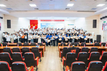 Thủ khoa đồ án tốt nghiệp và hành trình vẽ nên ước mơ từ những điều không hoàn hảo 65