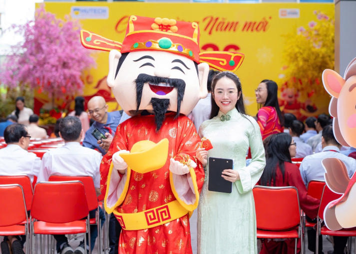 Rời “Big 4”, nữ giảng viên trẻ chọn hành trình gieo mầm tri thức 88