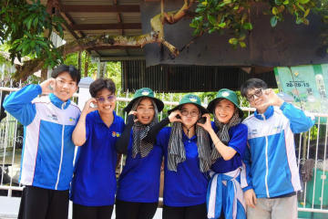 Từ sinh viên ngành ngôn ngữ đến hành trình khám phá những khả năng không giới hạn của Hồ Thị Thùy 82