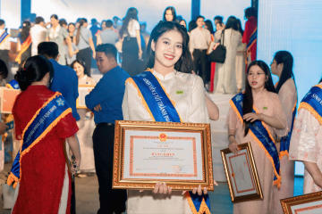 Nguyễn Thị Hồng Phúc: Vươn mình bứt phá khi tuổi trẻ còn đang rực cháy 112