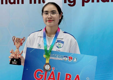 Phía sau con số 13 và giấc mơ đi tìm con chữ 105