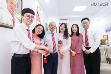 Từ người được trao cơ hội đến người tạo cơ hội cho thế hệ tiếp nối 160