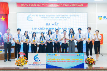 Từ người được trao cơ hội đến người tạo cơ hội cho thế hệ tiếp nối 64