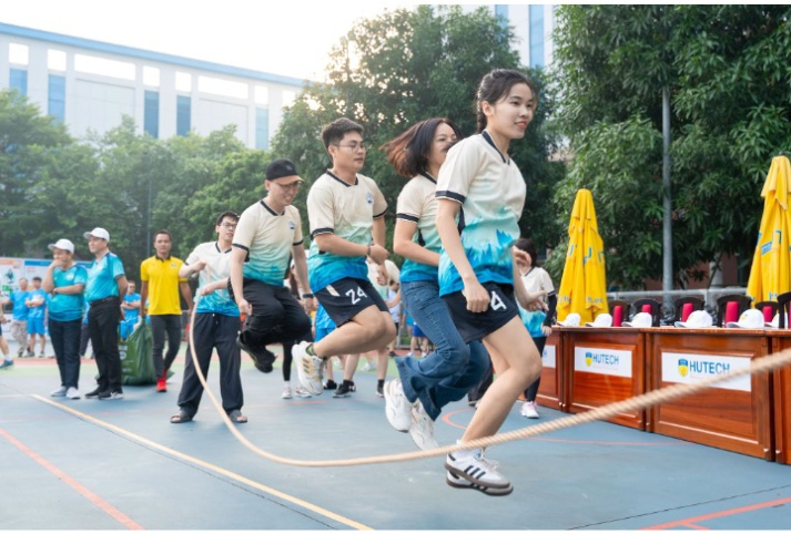 LAN TỎA NĂNG LƯỢNG – KẾT NỐI TINH THẦN HUTECH 2026! 21