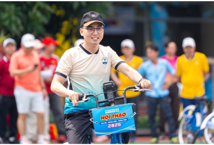 LAN TỎA NĂNG LƯỢNG – KẾT NỐI TINH THẦN HUTECH 2026! 19