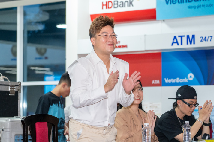 Viện Văn hóa – Nghệ thuật – Thể thao HUTECH đồng hành chuyên môn cùng cuộc thi Rap “HUTECH Battlefield” 12