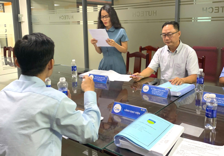 Viện Văn hóa – Nghệ thuật – Thể thao HUTECH thẩm định thành công chương trình đào tạo Cử nhân ngành Thanh nhạc khóa 2025 36