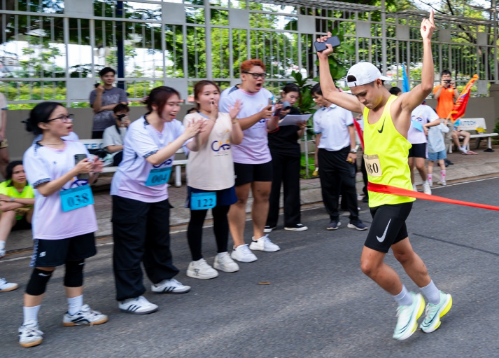 Thông báo về việc đăng ký tuyển chọn đội hình CAS tham gia HUTECH GAMES 2025 19