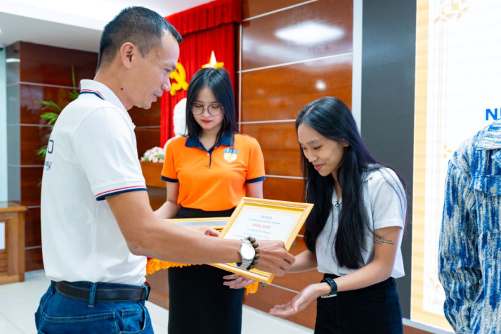 Sinh viên ngành Quản lý Thể thao - Nguyễn Trúc Phương vào TOP 8 HUTECH’s FACE 11