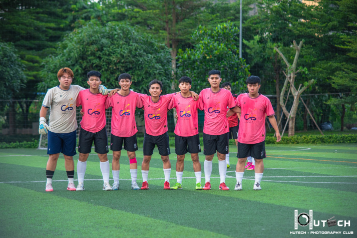 Viện Văn hoá - Nghệ thuật - Thể thao (CAS) vào top 4 đội mạnh nhất HUTECH tại Giải Bóng đá S7 HUTECH 2025 8