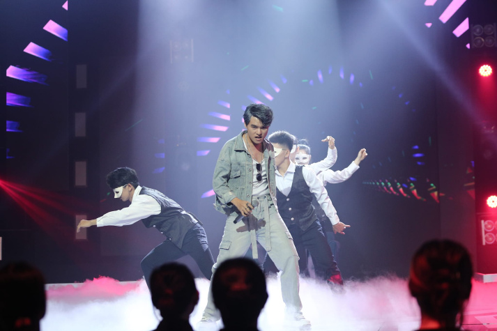 [TÔI LÀ CAS-ers] Lương Viết Đồng và hành trình toả sáng của chàng sinh viên năm 4 ngành Thanh nhạc HUTECH 22