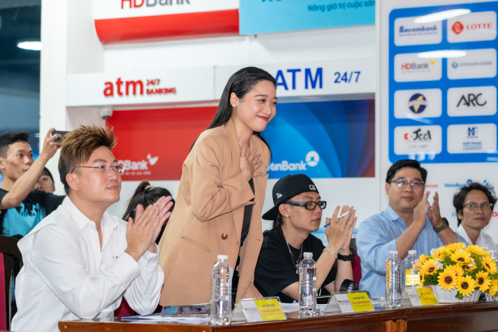 Viện Văn hóa – Nghệ thuật – Thể thao HUTECH đồng hành chuyên môn cùng cuộc thi Rap “HUTECH Battlefield” 20