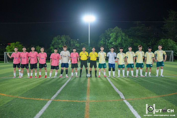 Sinh viên Viện Văn hoá - Nghệ thuật - Thể thao lọt vào Tứ kết Giải bóng đá Sinh viên HUTECH 2025 9