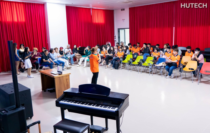 Không gian thực hành “chuẩn nghề”, cơ sở vật chất hiện đại - một trong những điểm nổi bật của ngành Thanh nhạc và Quản lý thể dục thể thao 140