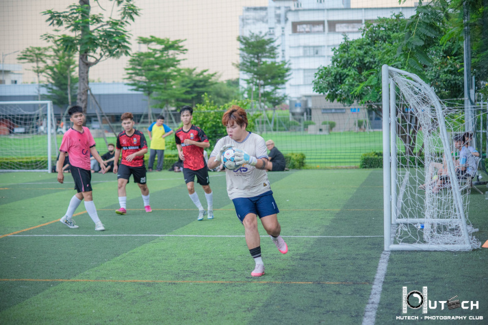 Viện Văn hoá - Nghệ thuật - Thể thao (CAS) vào top 4 đội mạnh nhất HUTECH tại Giải Bóng đá S7 HUTECH 2025 33