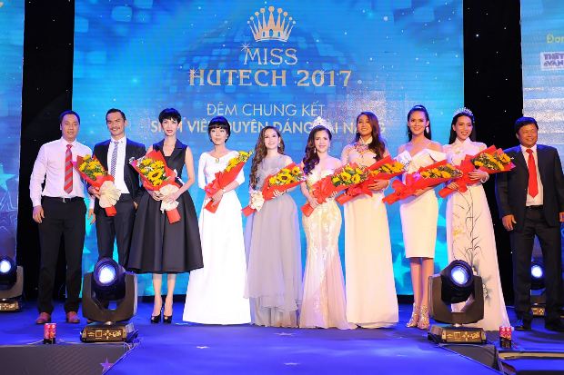HUTECH tổ chức casting "Hoa khôi Sinh viên Việt Nam 2017" 23