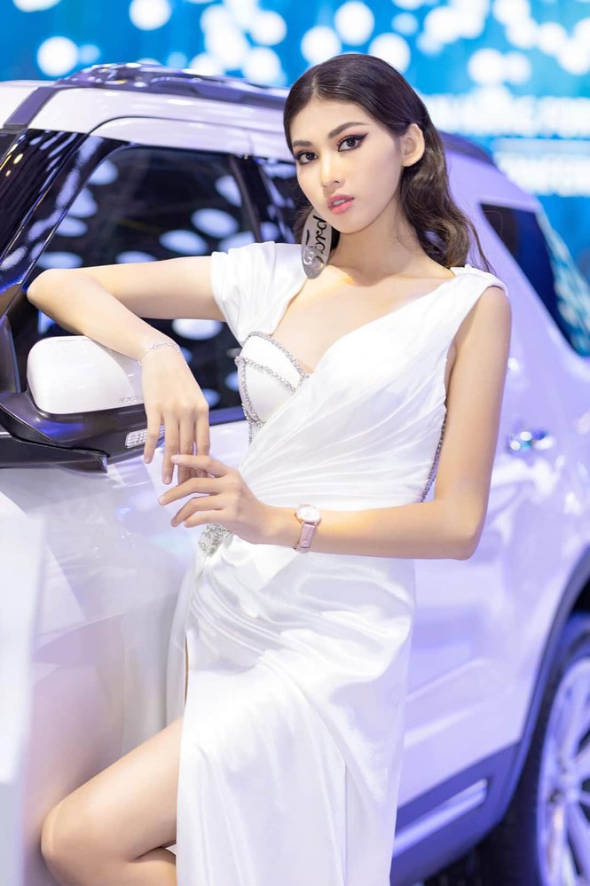 Ngọc Thảo - thí sinh Hoa Hậu Việt Nam 2020 từng là học trò của siêu mẫu Võ Hoàng Yến 9