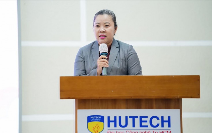 Khoa Hàn Quốc học HUTECH tưng bừng chào đón tân binh khóa 2022 69