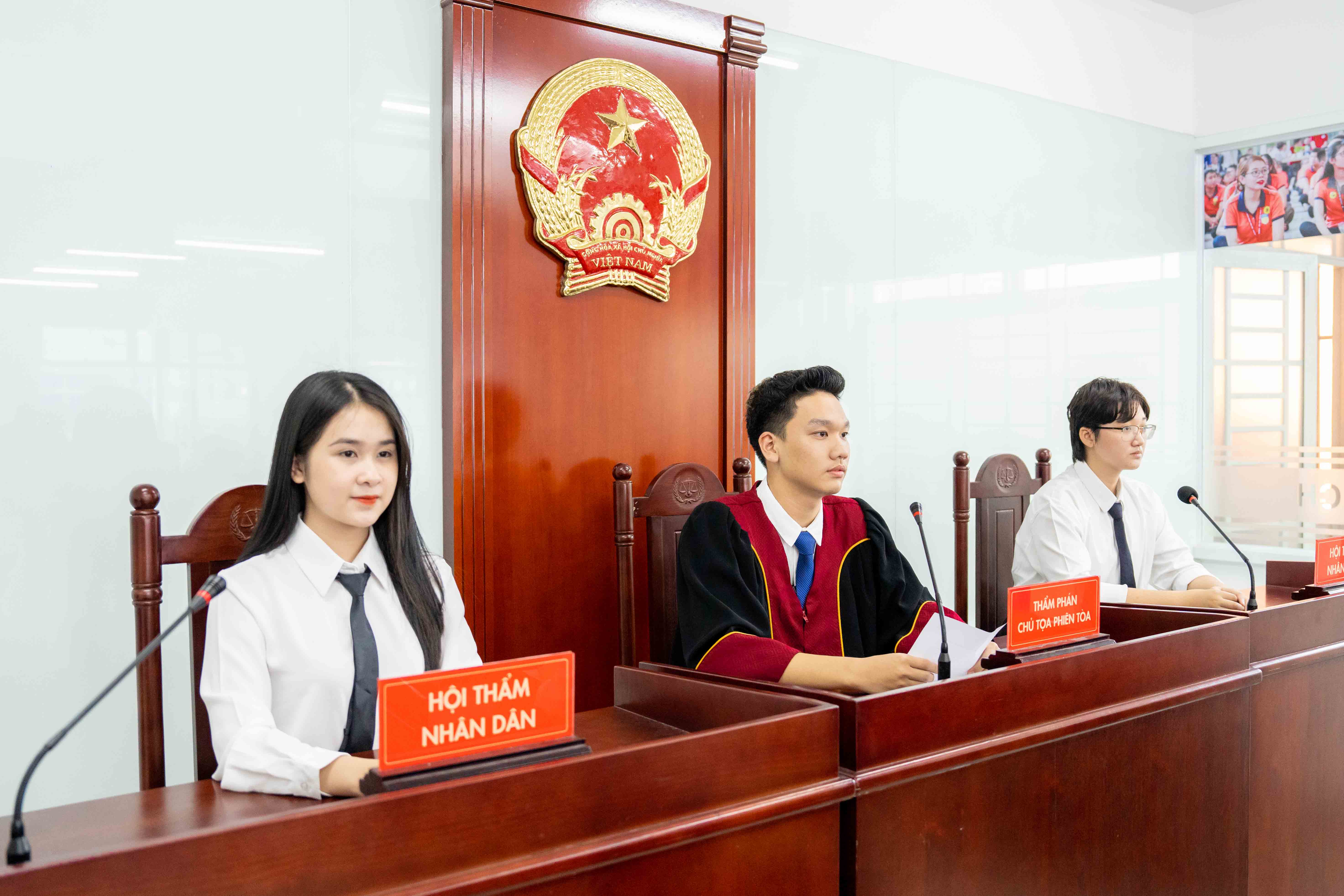 Top 5 trường đại học uy tín đào tạo ngành Luật kinh tế tại Việt Nam? 113