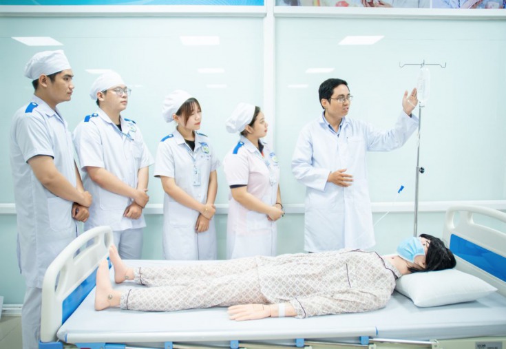 [Mới nhất] - Điểm mới trong tuyển sinh và xét tuyển đại học nhóm ngành Sức khỏe 35