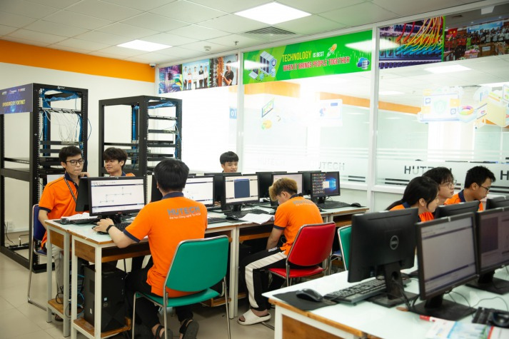 Vậy, ngành Khoa học máy tính có bị thay thế bởi công nghệ AI? 2