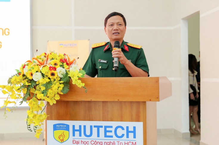 Buổi lễ có sự đồng hành của Thượng tá Nguyễn Đình Chức - Bí thư Đảng ủy, Giám đốc Cty 59 (Bộ Quốc phòng)