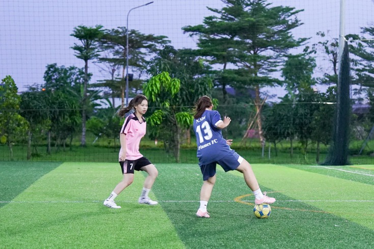 Lượt đối đầu hết sức căng thẳng giữa KẾT NỐI TRẺ và THE LASH tranh ngôi vô địch 1