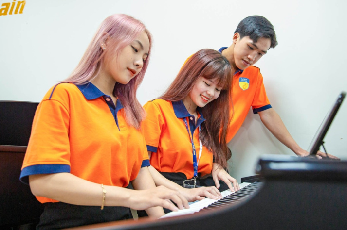 Học phí ngành Thanh nhạc là bao nhiêu? 77