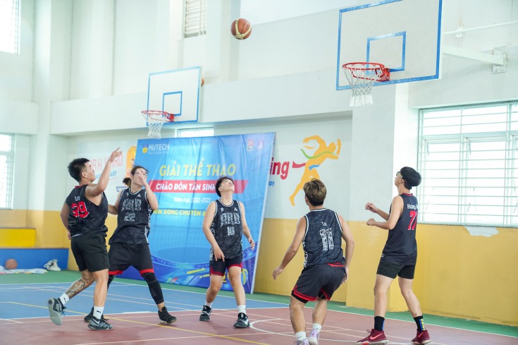 Cuộc chiến ngang tài ngang sức của hai đội ARB và NASH IT 6