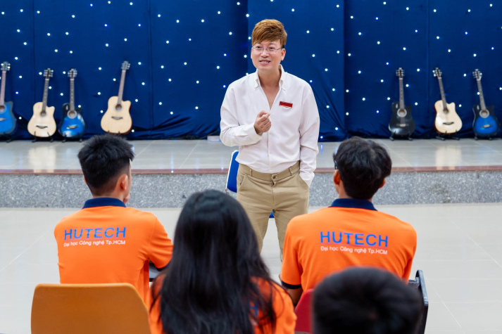 Học ngành Thanh nhạc thực hành, thực tập ở đâu? 24