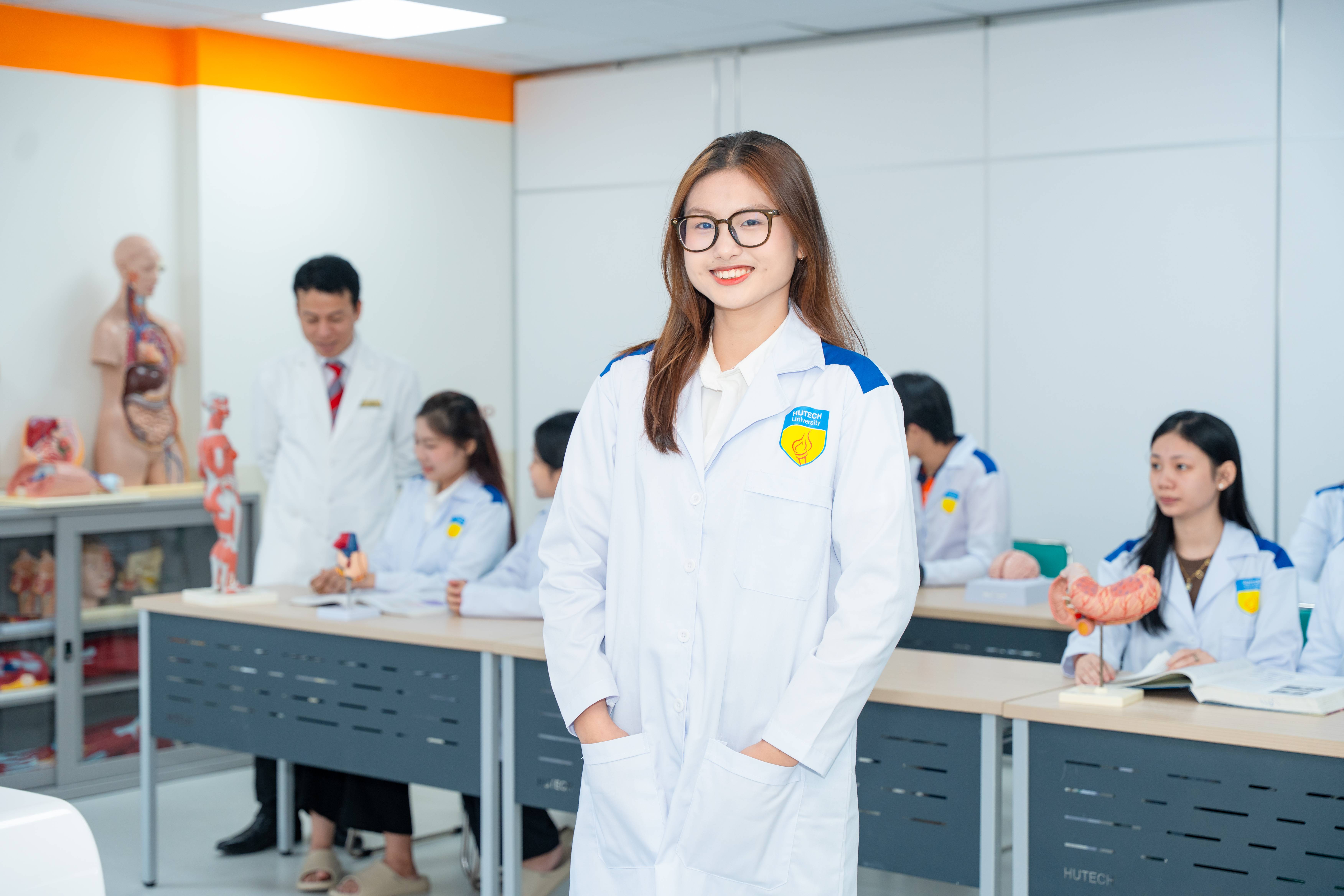 Học phí ngành Y khoa mới nhất 66
