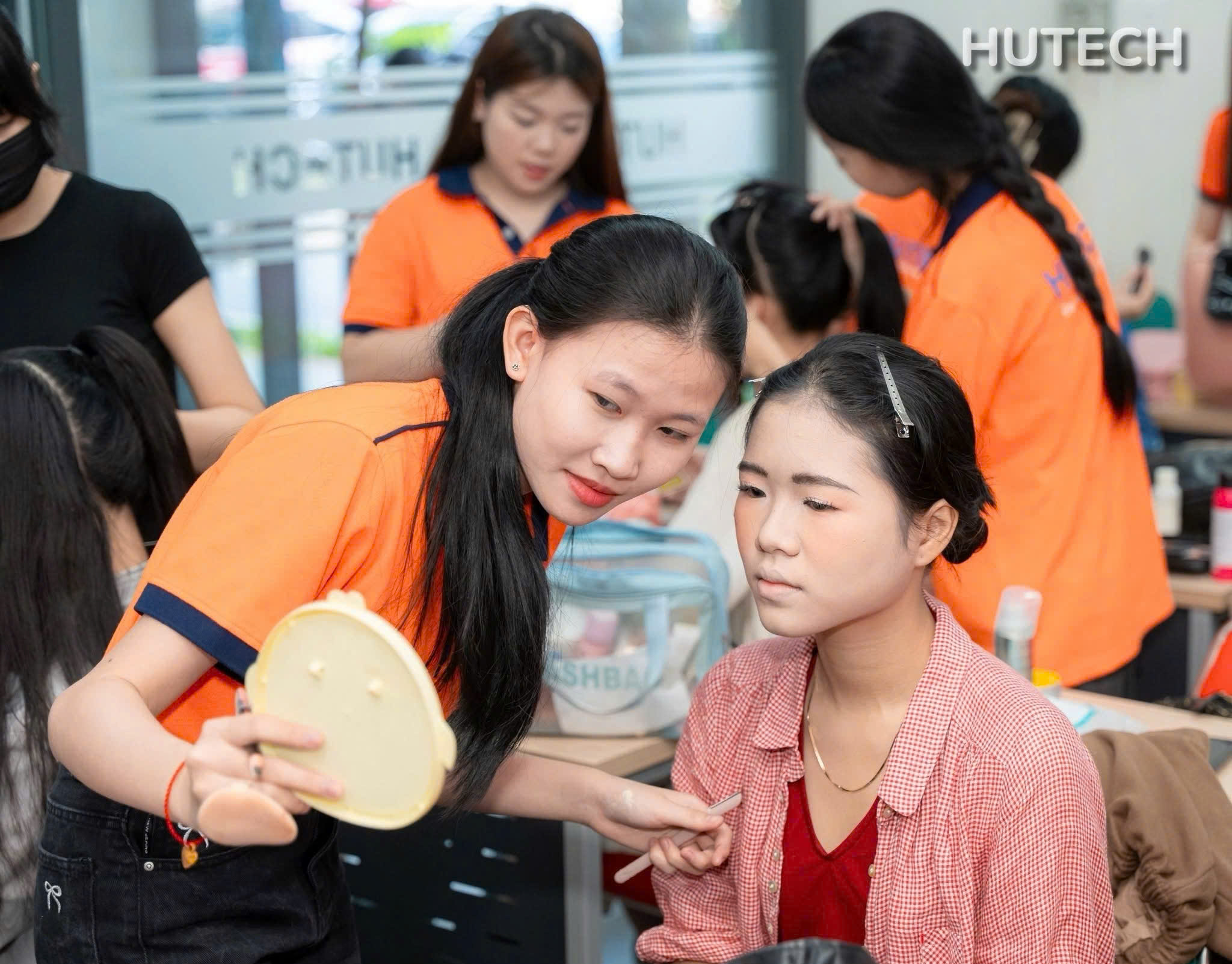 Ngành Công nghệ thẩm mỹ 222