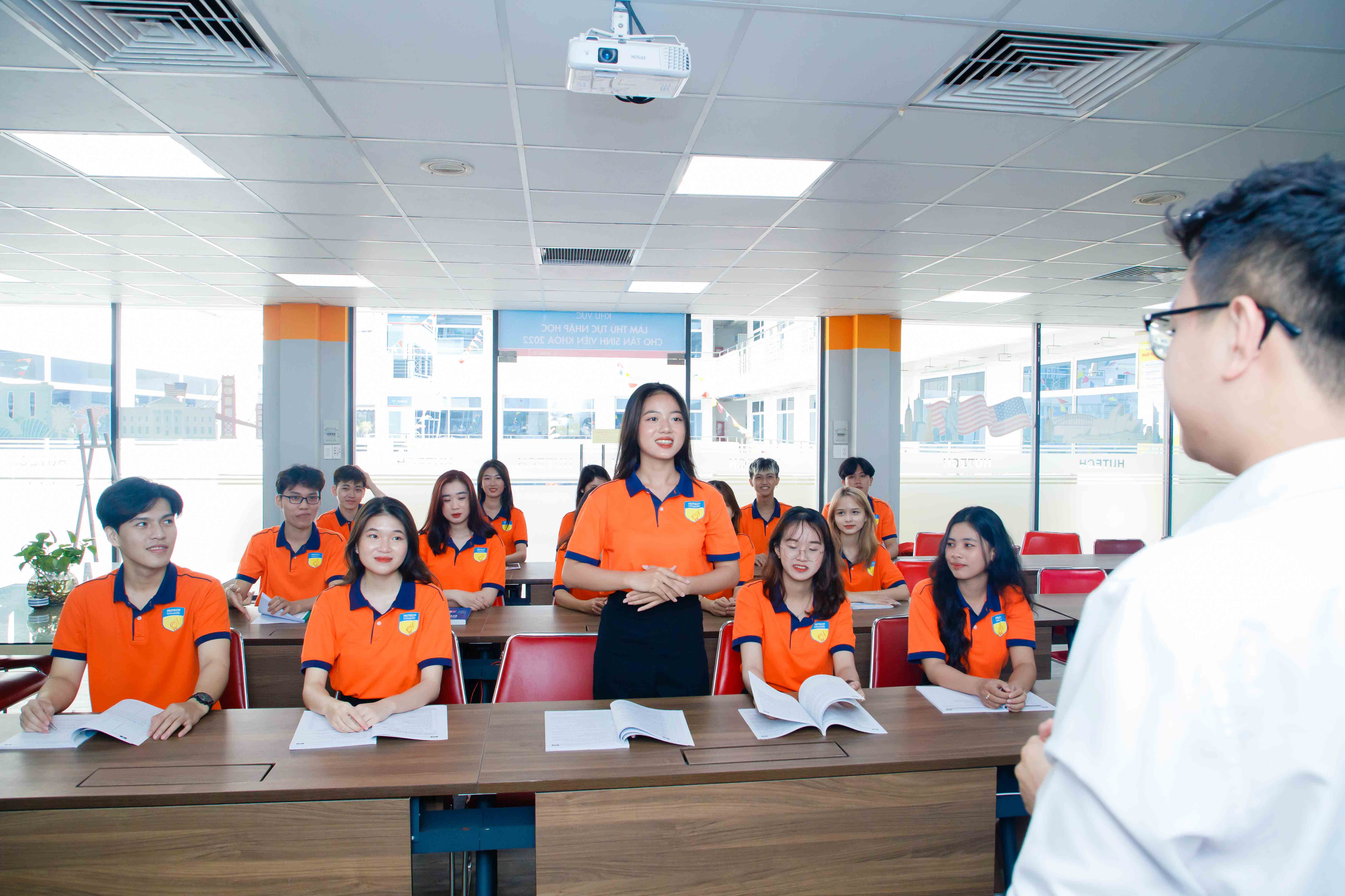 Top 5 trường đại học uy tín đào tạo ngành Quản trị kinh doanh tại Việt Nam? 86