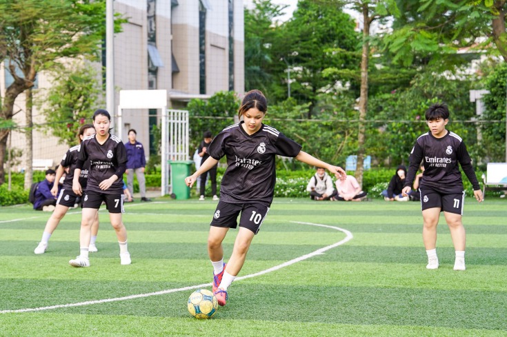 Khí thế hừng hực, quyết tâm tranh huy chương đồng giữa hai đội PHEONIX TEAM và ONE TEAM 1