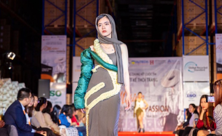 08 bộ sưu tập của sinh viên Kiến trúc - Mỹ thuật HUTECH gây ấn tượng tại chung kết cuộc thi “Merino - Yarn of Passion” 57