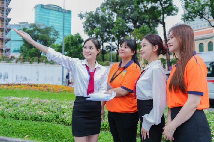 ngành Quản trị Dịch vụ Du lịch và Lữ hành có bị thay thế bởi AI? 3