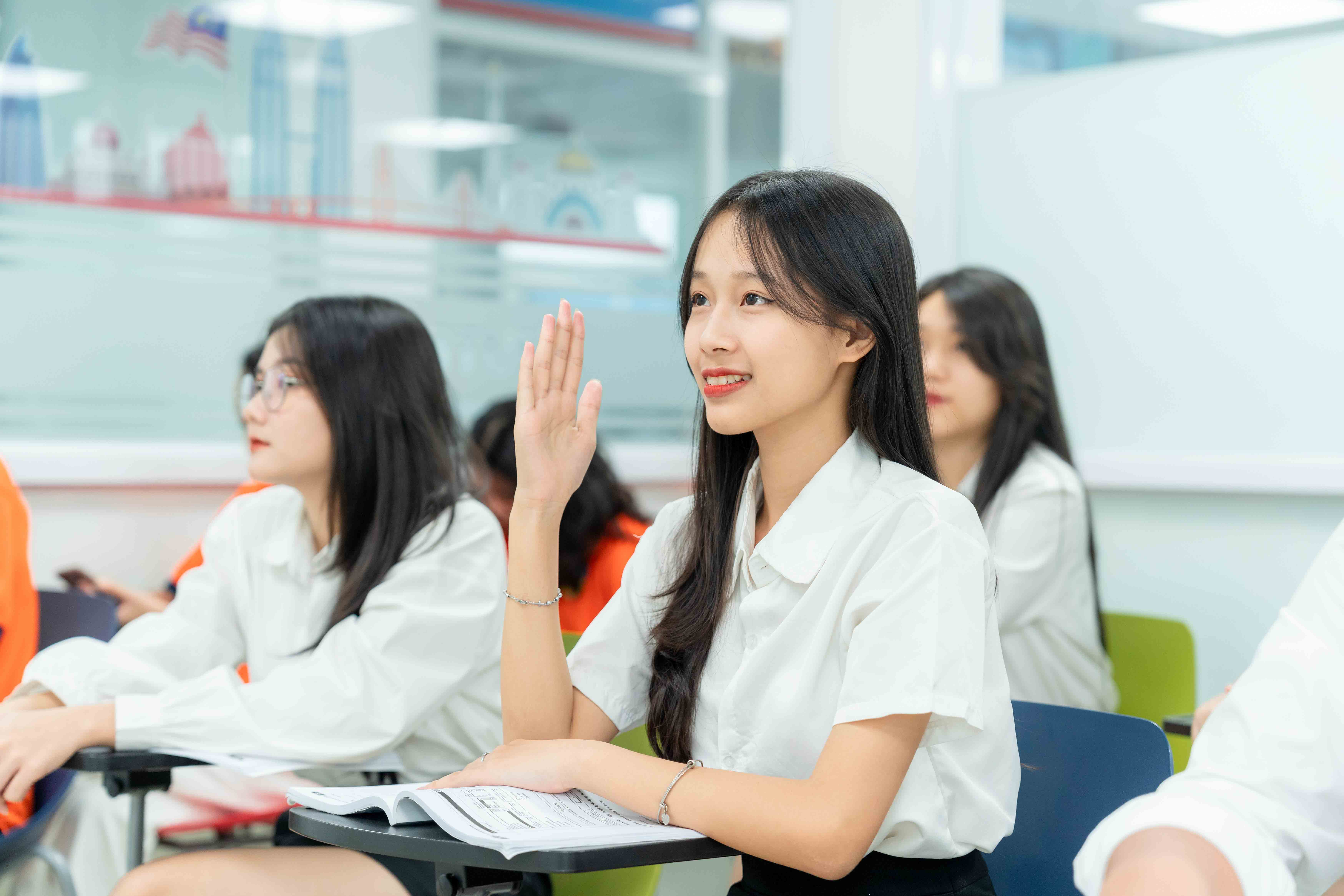 Top 5 trường đại học uy tín đào tạo ngành Kinh doanh quốc tế tại Việt Nam? 108