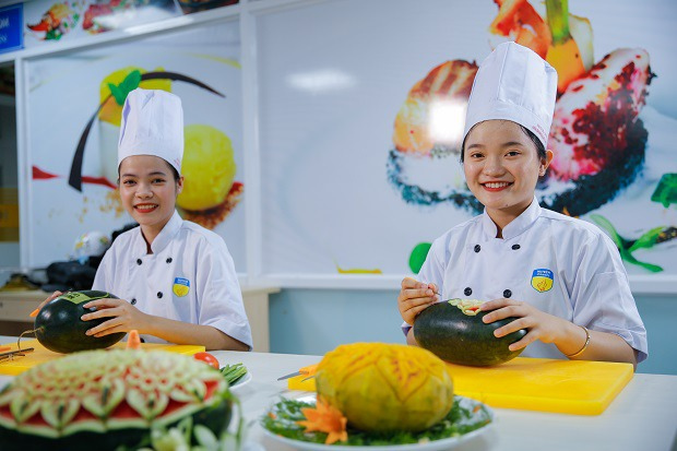 Tiềm năng phát triển của ngành Quản trị nhà hàng và dịch vụ ăn uống 1