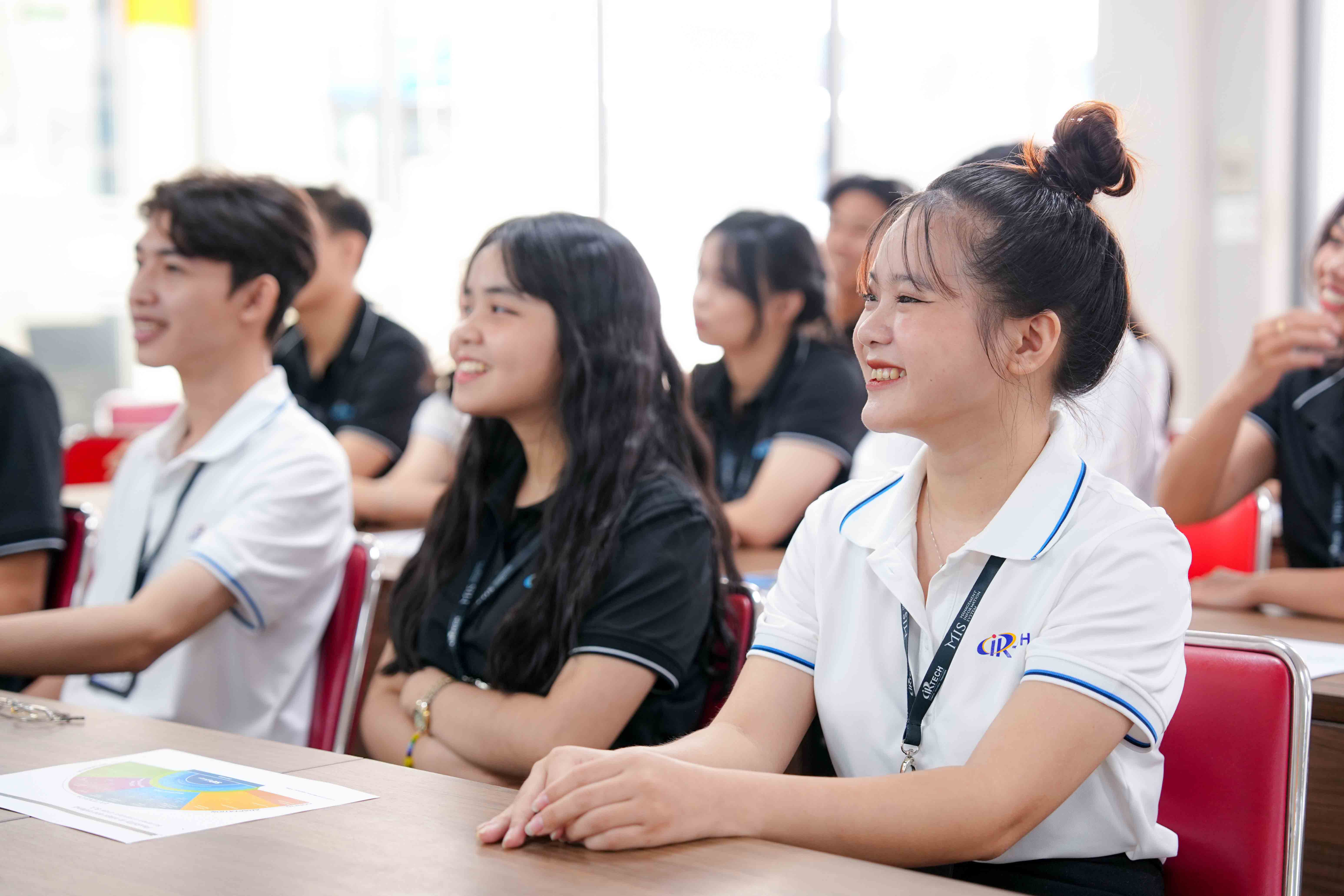 Top 5 trường đại học uy tín đào tạo ngành Hệ thống thông tin quản lý tại Việt Nam 101