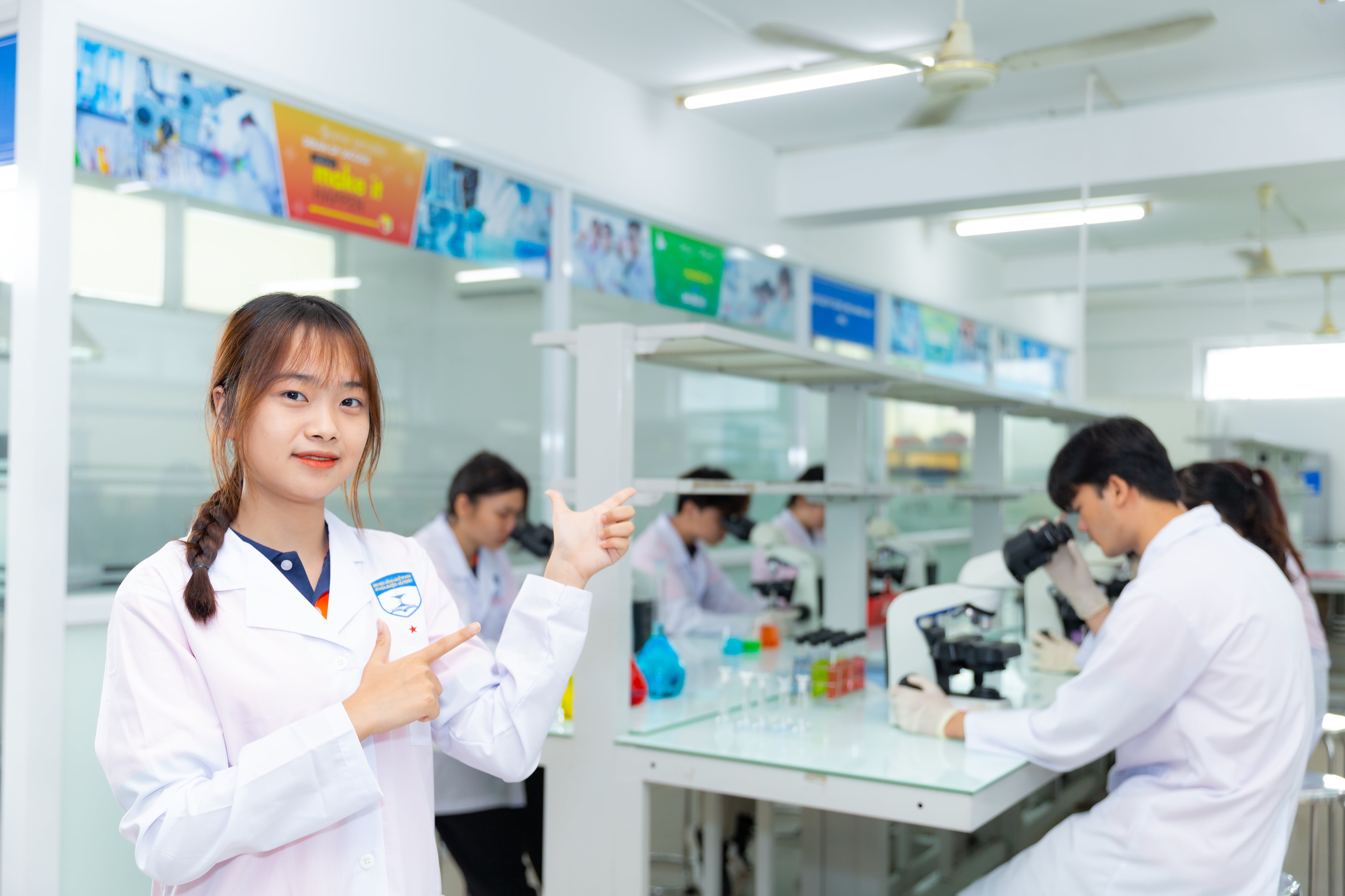 Có nên học ngành Dược hay không? 96