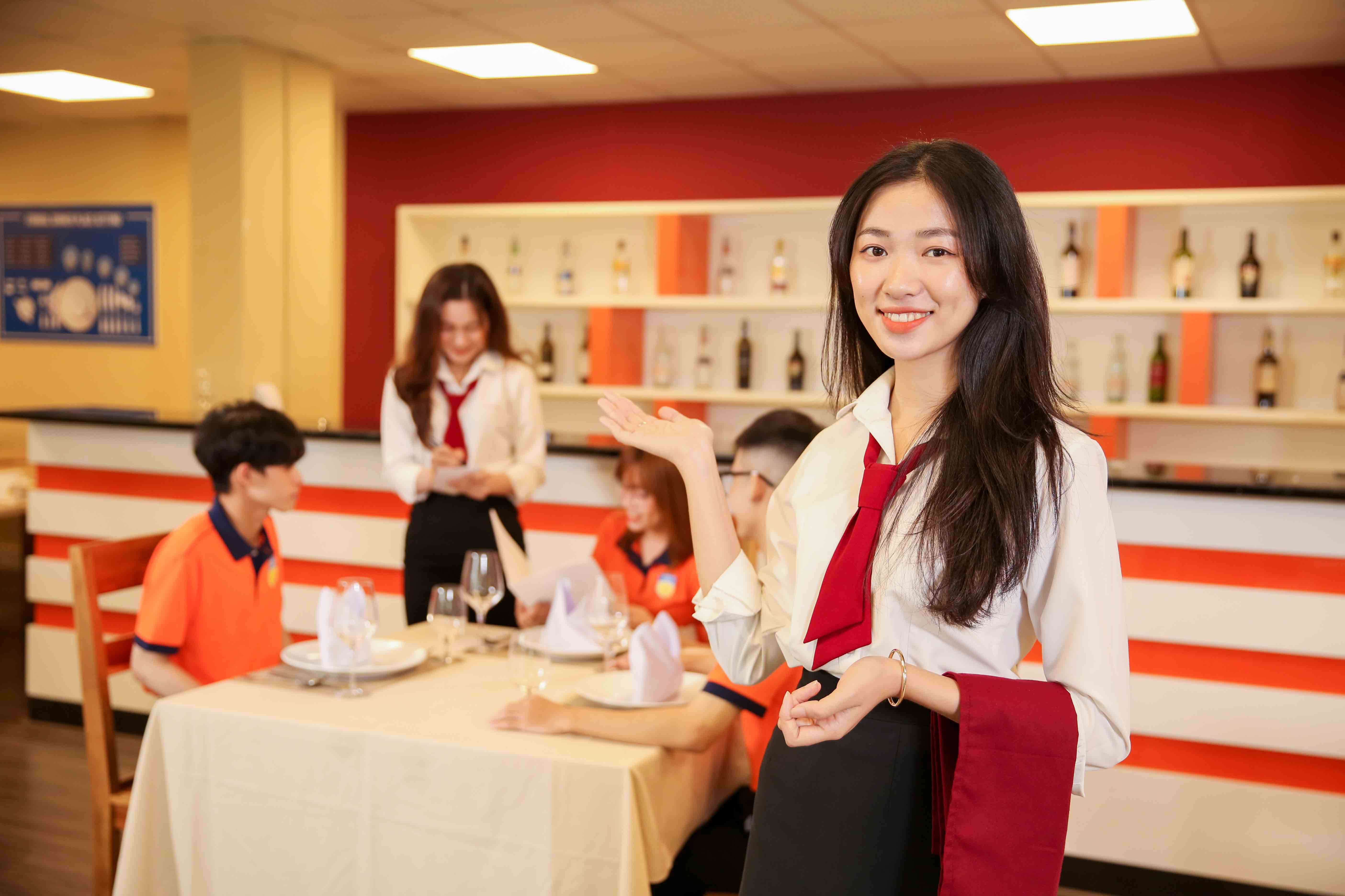 Top 5 trường đại học uy tín đào tạo ngành Quản trị nhà hàng và dịch vụ ăn uống tại Việt Nam? 107