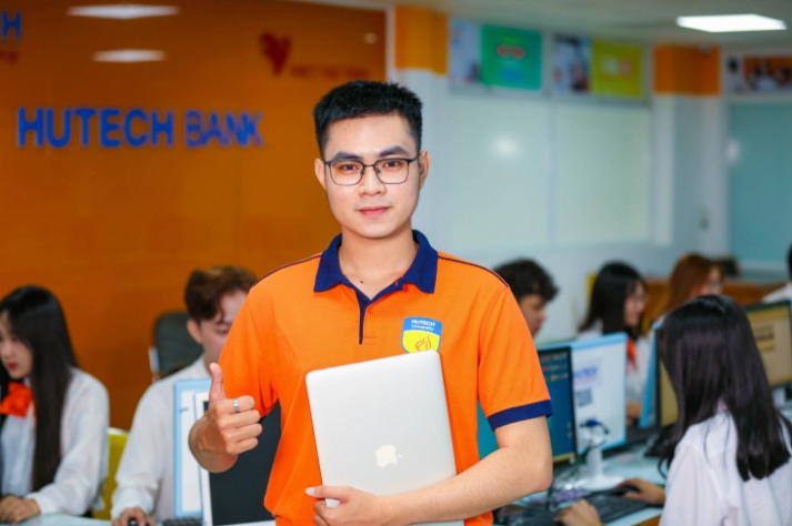 Cử nhân ngành Kế toán có bị thay thế bởi công nghệ AI? 