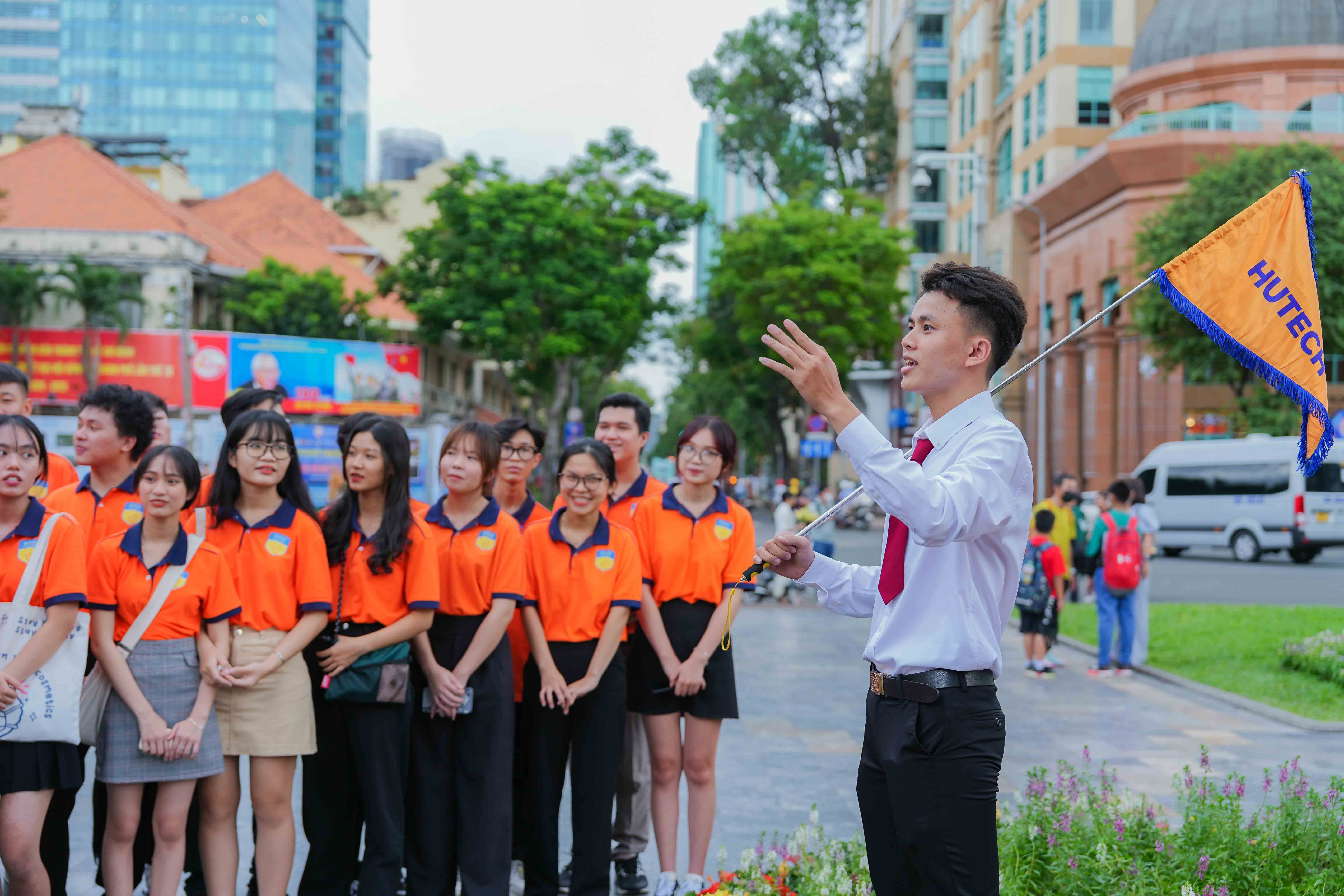 Top 5 trường đại học uy tín đào tạo ngành Quản trị dịch vụ du lịch và lữ hành tại Việt Nam? 108