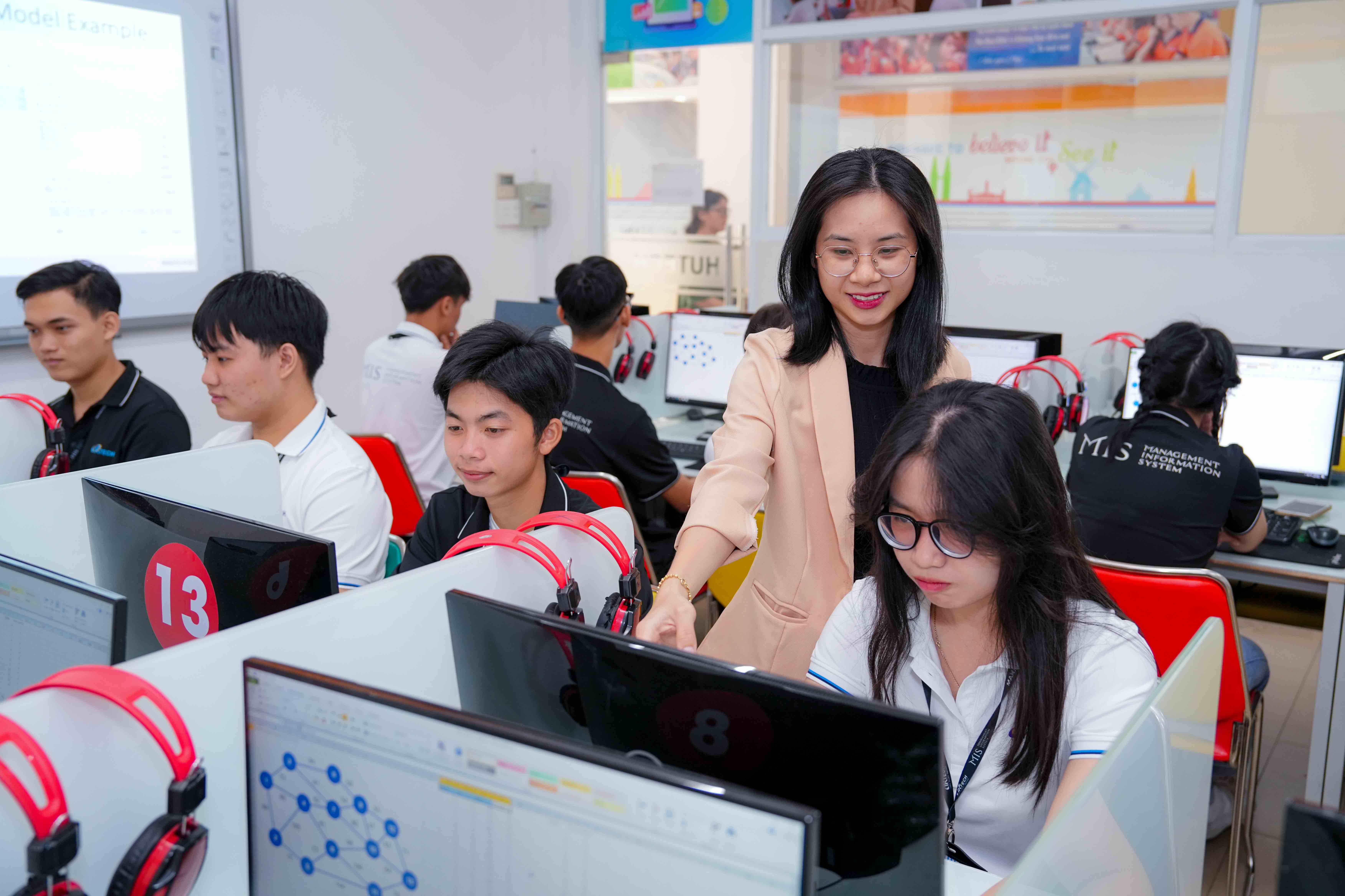 Top 5 trường đại học uy tín đào tạo ngành Hệ thống thông tin quản lý tại Việt Nam 54