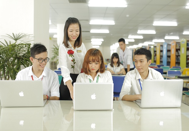 Sinh viên HUTECH đăng kí học phần HK1 năm học 2020 - 2021 52