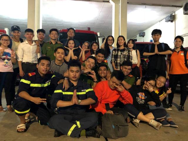 Xuân chiến sĩ - Sinh viên Viện Khoa học ứng dụng làm chiến sĩ phòng cháy chữa cháy 130