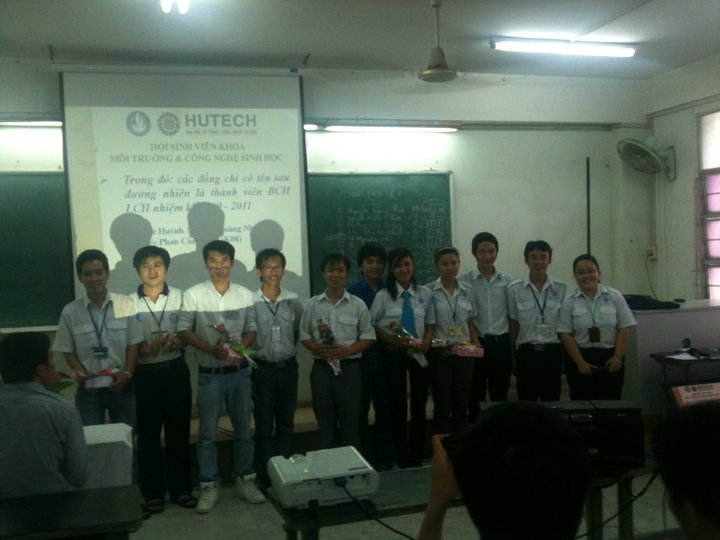 HỘI NGHỊ KIỆN TOÀN BCH LIÊN CHI HỘI SINH VIÊN KHOA MÔI TRƯỜNG & CNSH NHIỆM KỲ 2009-2011 11