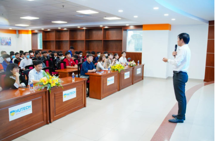 MỘT SỐ HÌNH ẢNH HOẠT ĐỘNG TIÊU BIỂU CỦA VIỆN KỸ THUẬT HUTECH NĂM HỌC 2022-2023 47